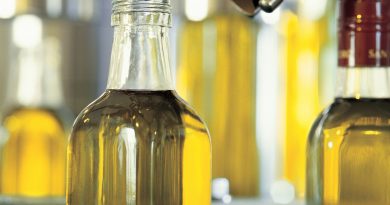 Finalizada una muy buena campaña de comercialización de aceite de oliva y se inicia otra con grandes incertidumbres por la falta de agua Finalizada una muy buena campaña de comercialización de aceite de oliva y se inicia otra con grandes incertidumbres por la falta de agua