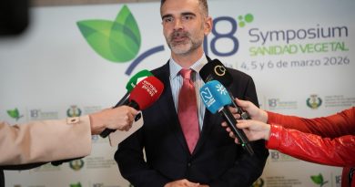 La Junta pide al Gobierno central una mesa de trabajo sobre sanidad vegetal para combatir plagas