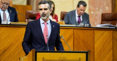 Fernández-Pacheco destaca la apuesta andaluza por planificar y actuar en el ámbito hídrico para garantizar la seguridad de las personas Fernández-Pacheco destaca la apuesta andaluza por planificar y actuar en el ámbito hídrico para garantizar la seguridad de las personas