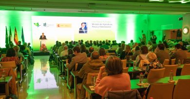 Luis Planas: La sanidad vegetal protege nuestros cultivos frente a nuevas plagas y es clave para la competitividad del sector